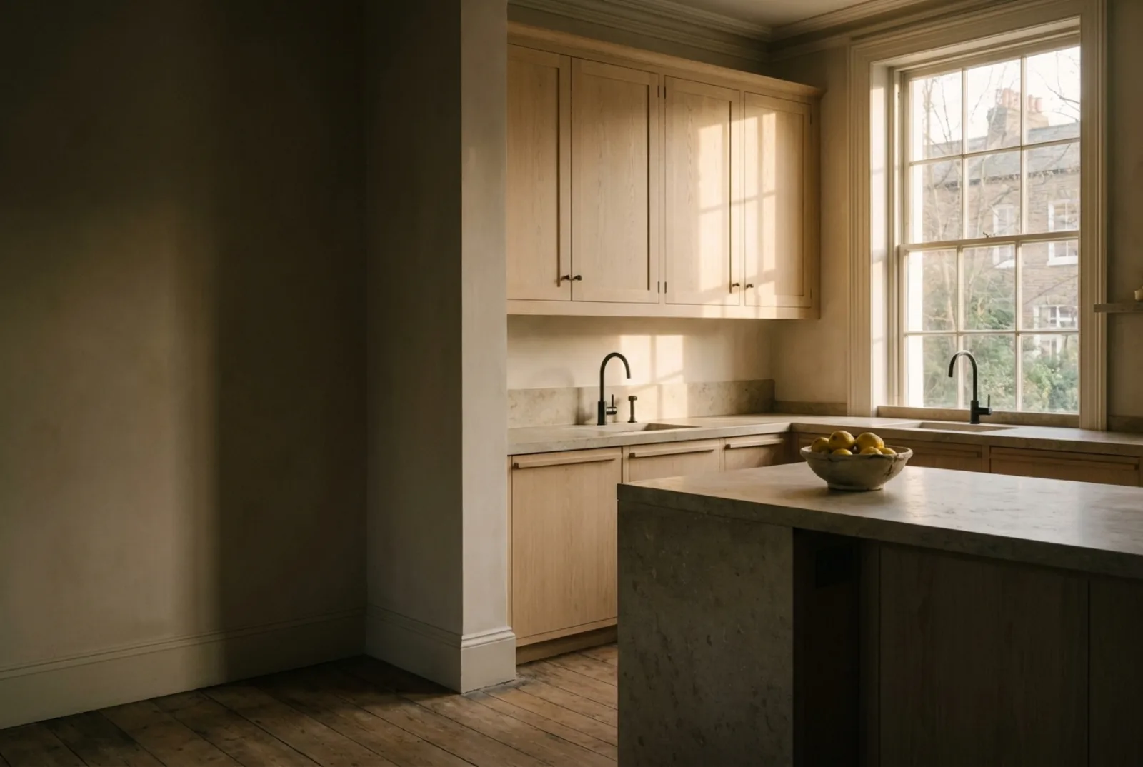 A renovated open-plan kitchen in a period townhouse